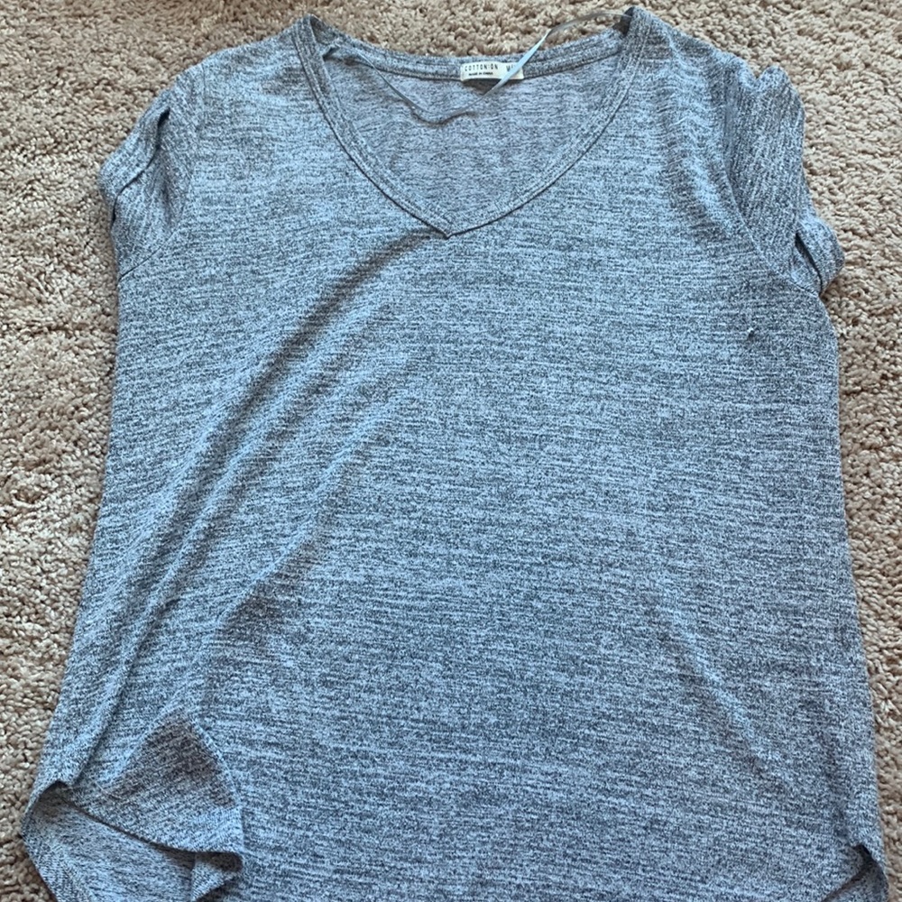 Cotton On grey flowy v neck